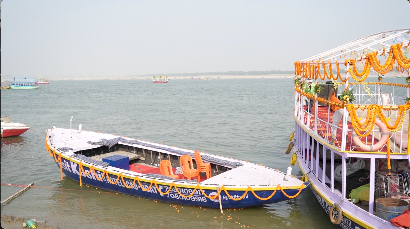 Dev Diwali Normal Motor Boat Booking Varanasi 2026 🥈 Silver Package